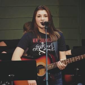 Meet your Posher, Ainsley